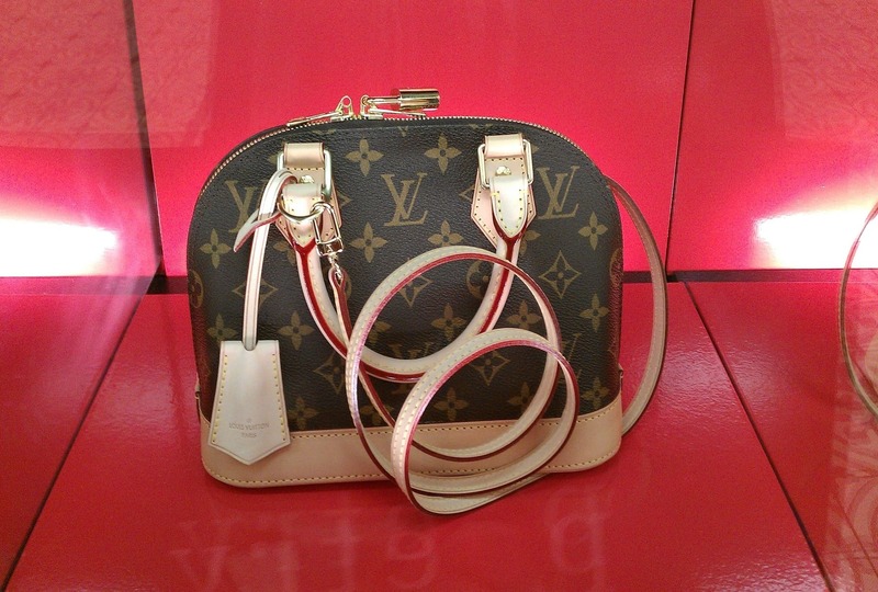 bag-950930_1920